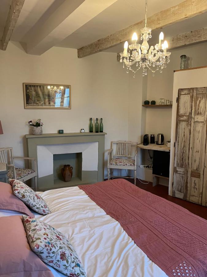 Bed and Breakfast Mas Lou Parpaioun Crestet Экстерьер фото