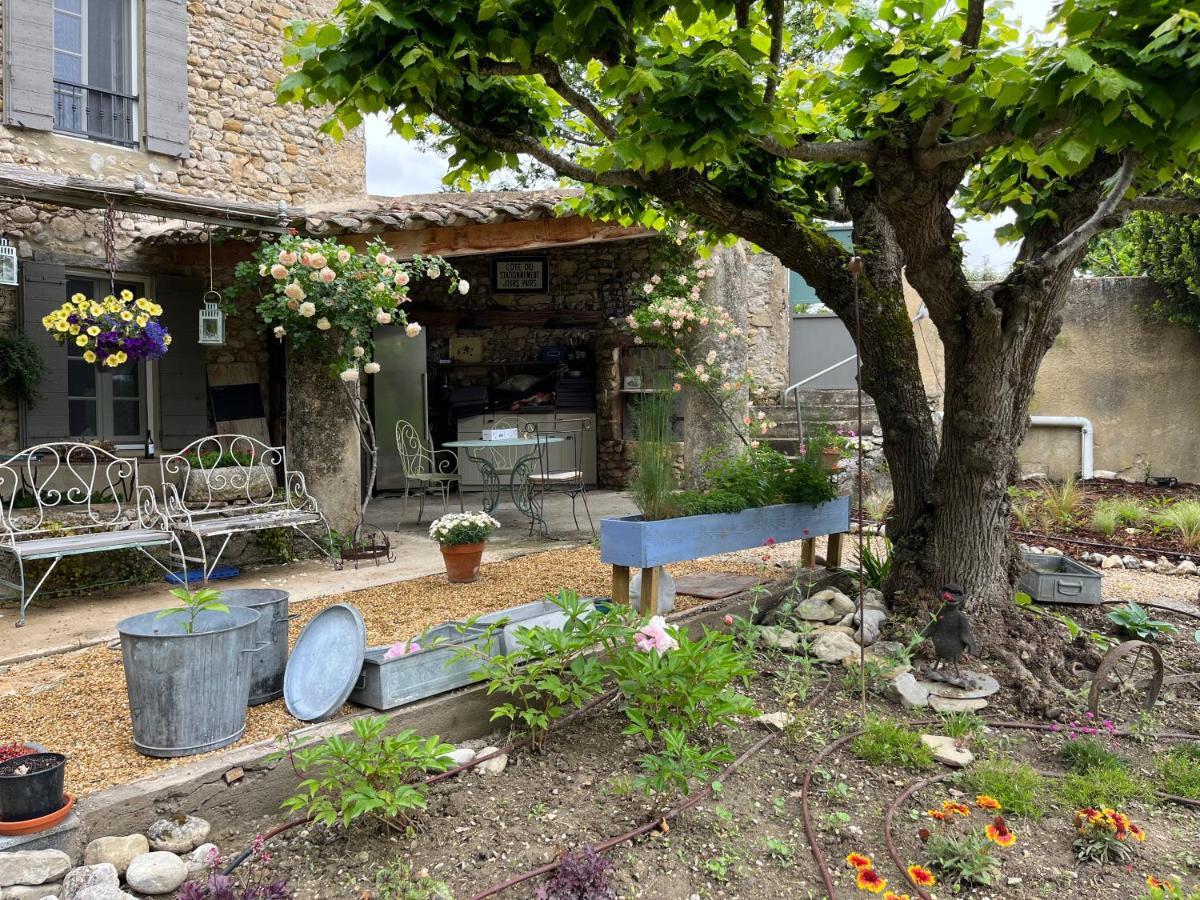 Bed and Breakfast Mas Lou Parpaioun Crestet Экстерьер фото